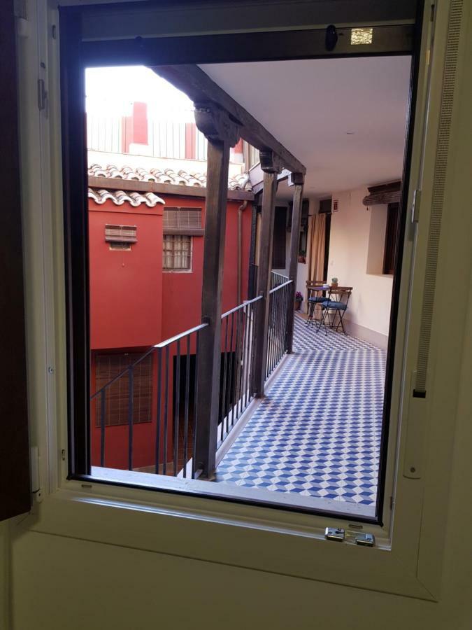 Apartamentos Suenos De توليدو المظهر الخارجي الصورة