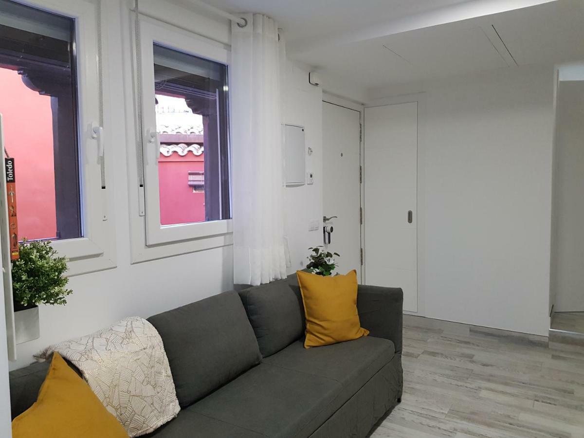 Apartamentos Suenos De توليدو المظهر الخارجي الصورة